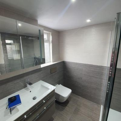 Leka Tiling Bathrooms 47