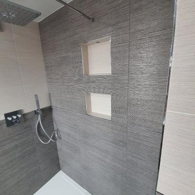 Leka Tiling Bathrooms 49